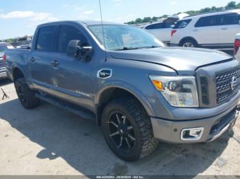  Salvage Nissan Titan