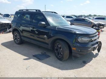  Salvage Ford Bronco