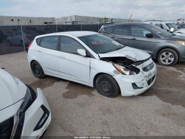  Salvage Hyundai ACCENT