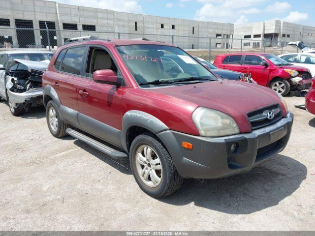  Salvage Hyundai TUCSON