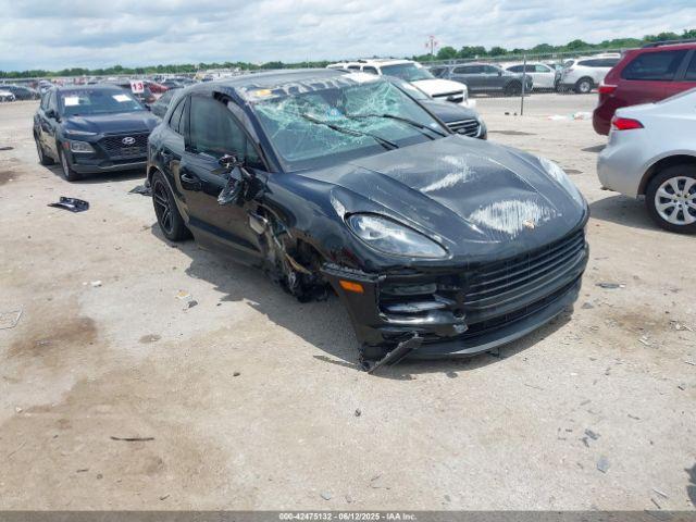  Salvage Porsche Macan
