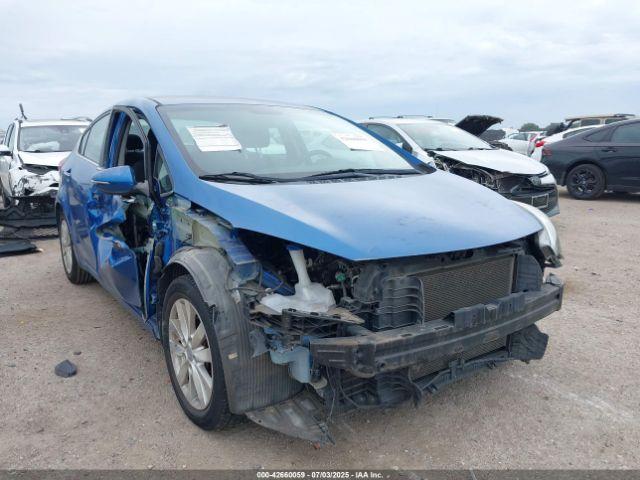  Salvage Kia Forte
