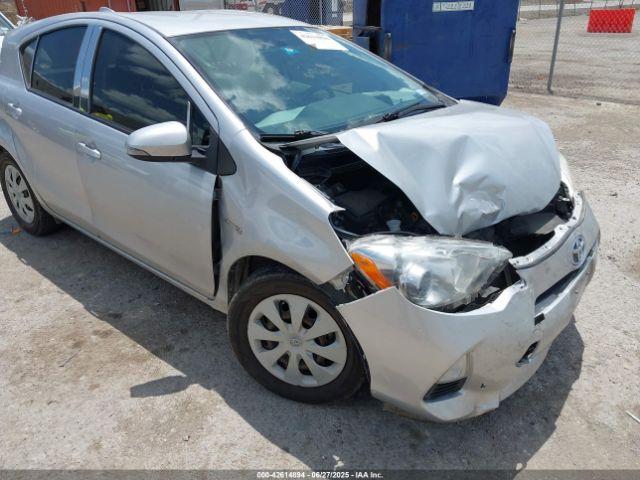  Salvage Toyota Prius c