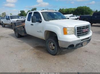  Salvage General Motors Sierra 3500 Chassis
