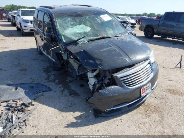 Salvage Chrysler Town & Country