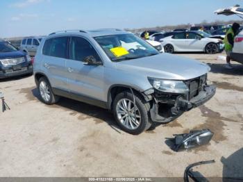  Salvage Volkswagen Tiguan