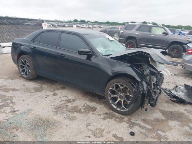  Salvage Chrysler 300