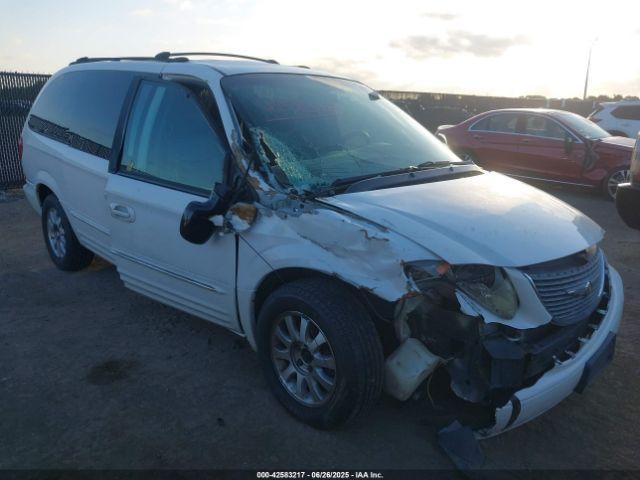  Salvage Chrysler Town & Country