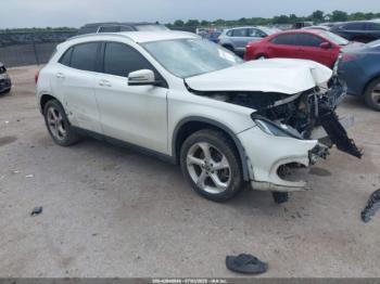  Salvage Mercedes-Benz GLA