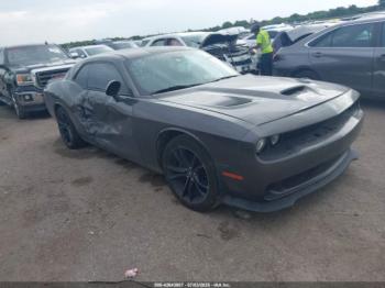  Salvage Dodge Challenger
