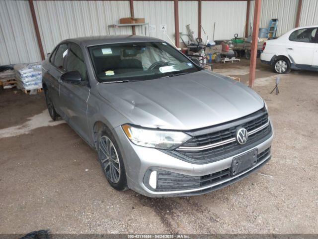  Salvage Volkswagen Jetta