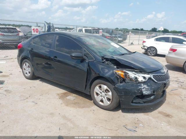  Salvage Kia Forte
