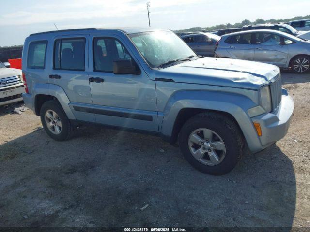  Salvage Jeep Liberty