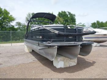  Salvage Harris Boat