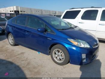  Salvage Toyota Prius