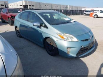  Salvage Toyota Prius