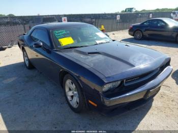  Salvage Dodge Challenger