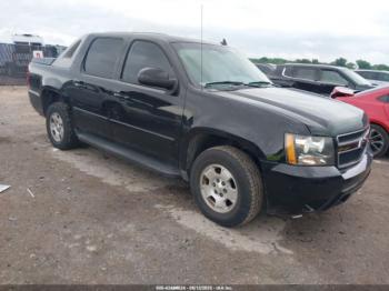  Salvage Chevrolet Avalanche 1500
