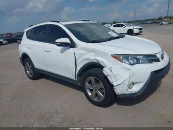  Salvage Toyota RAV4