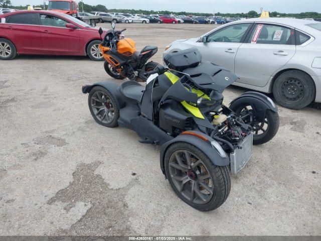  Salvage Can-Am Ryker