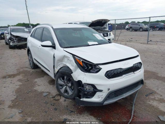  Salvage Kia Niro