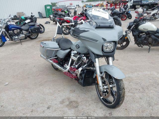  Salvage Harley-Davidson Flhx