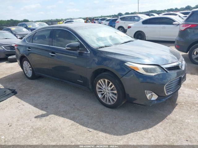  Salvage Toyota Avalon Hybrid