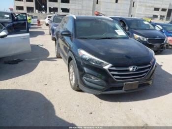  Salvage Hyundai TUCSON