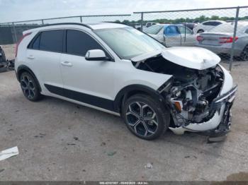  Salvage Kia Niro