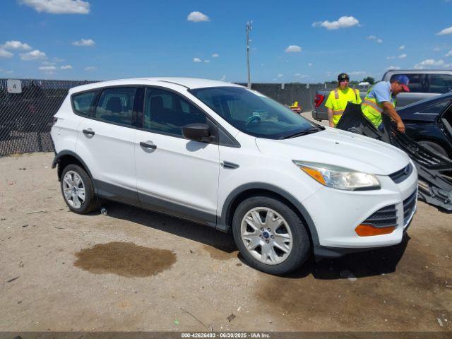 Salvage Ford Escape