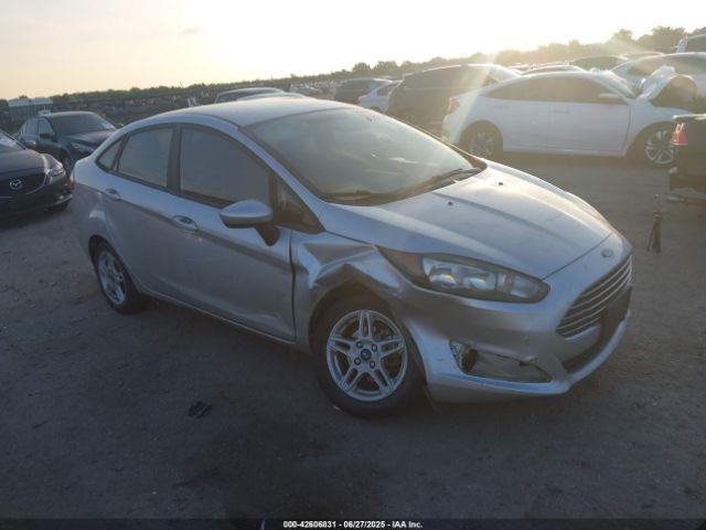  Salvage Ford Fiesta