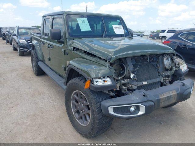 Salvage Jeep Gladiator