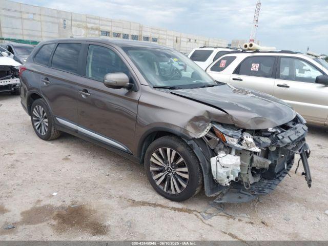  Salvage Mitsubishi Outlander