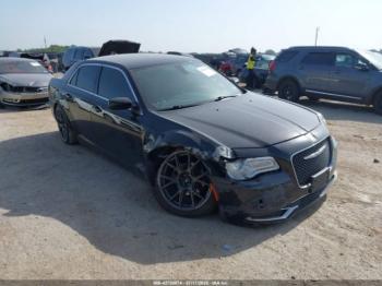  Salvage Chrysler 300