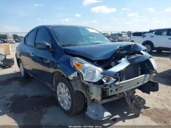  Salvage Nissan Versa