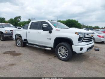  Salvage Chevrolet Silverado 2500