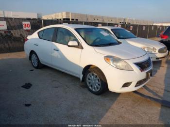  Salvage Nissan Versa