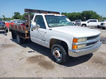  Salvage Chevrolet C3500 Chassis