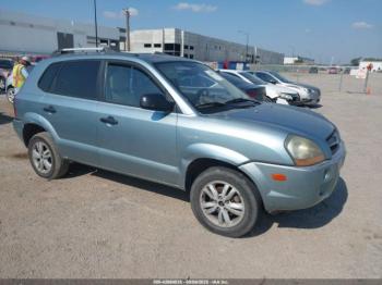  Salvage Hyundai TUCSON