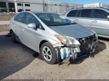  Salvage Toyota Prius