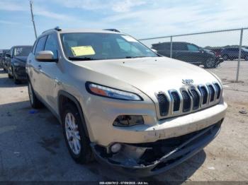  Salvage Jeep Cherokee