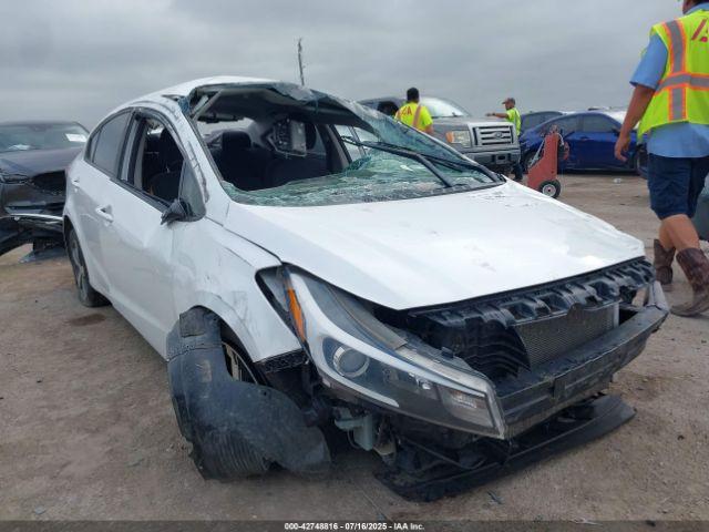  Salvage Kia Forte