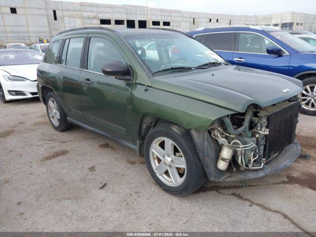  Salvage Jeep Compass