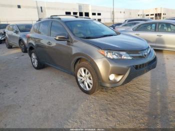  Salvage Toyota RAV4