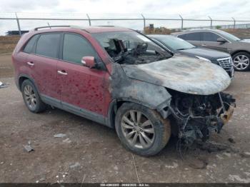  Salvage Kia Sorento