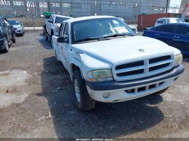  Salvage Dodge Dakota