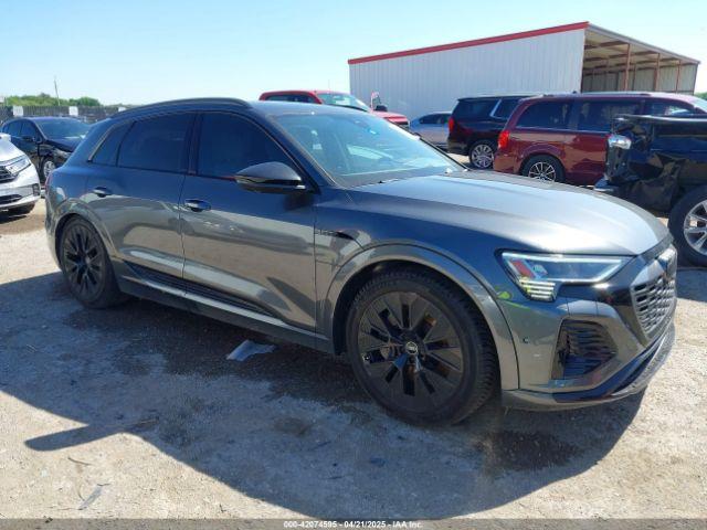  Salvage Audi Q8