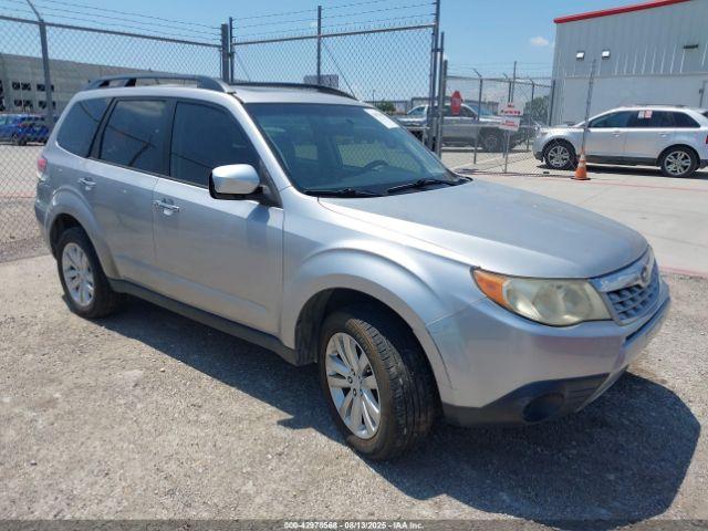  Salvage Subaru Forester