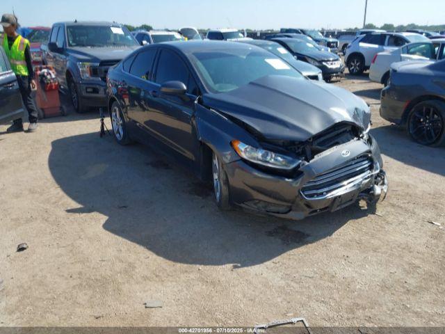 Salvage Ford Fusion