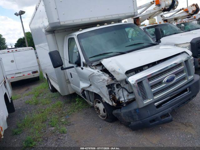  Salvage Ford E-450